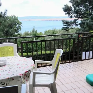 tihana-apartments.primorje-gorskikotar.com/