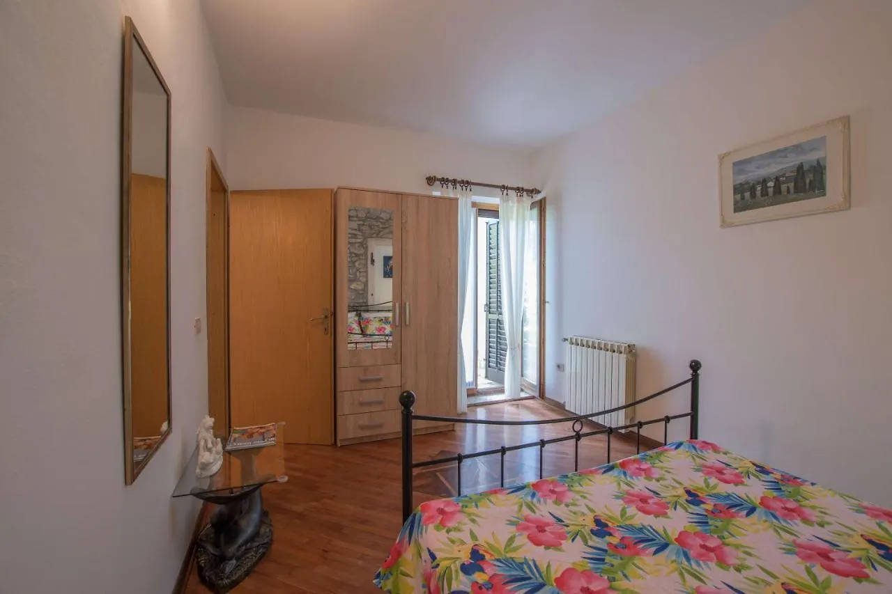 Apartmani Mirjana Umag 0*,