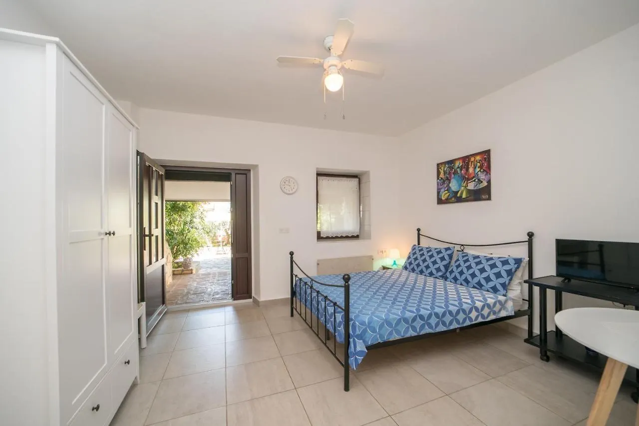 Apartment Apartmani Mirjana Umag